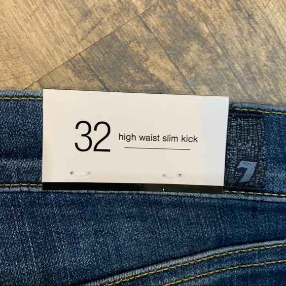 NWT 7 For All Mankind High Waisted Slim Kick Flare Jeans - Picture 4 of 10